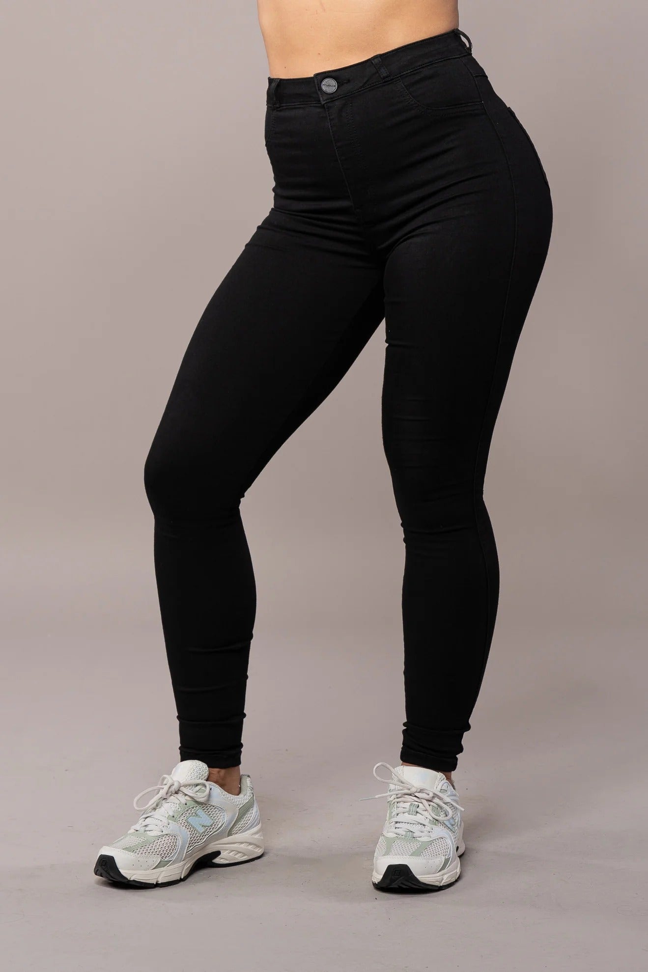 Contour - Black