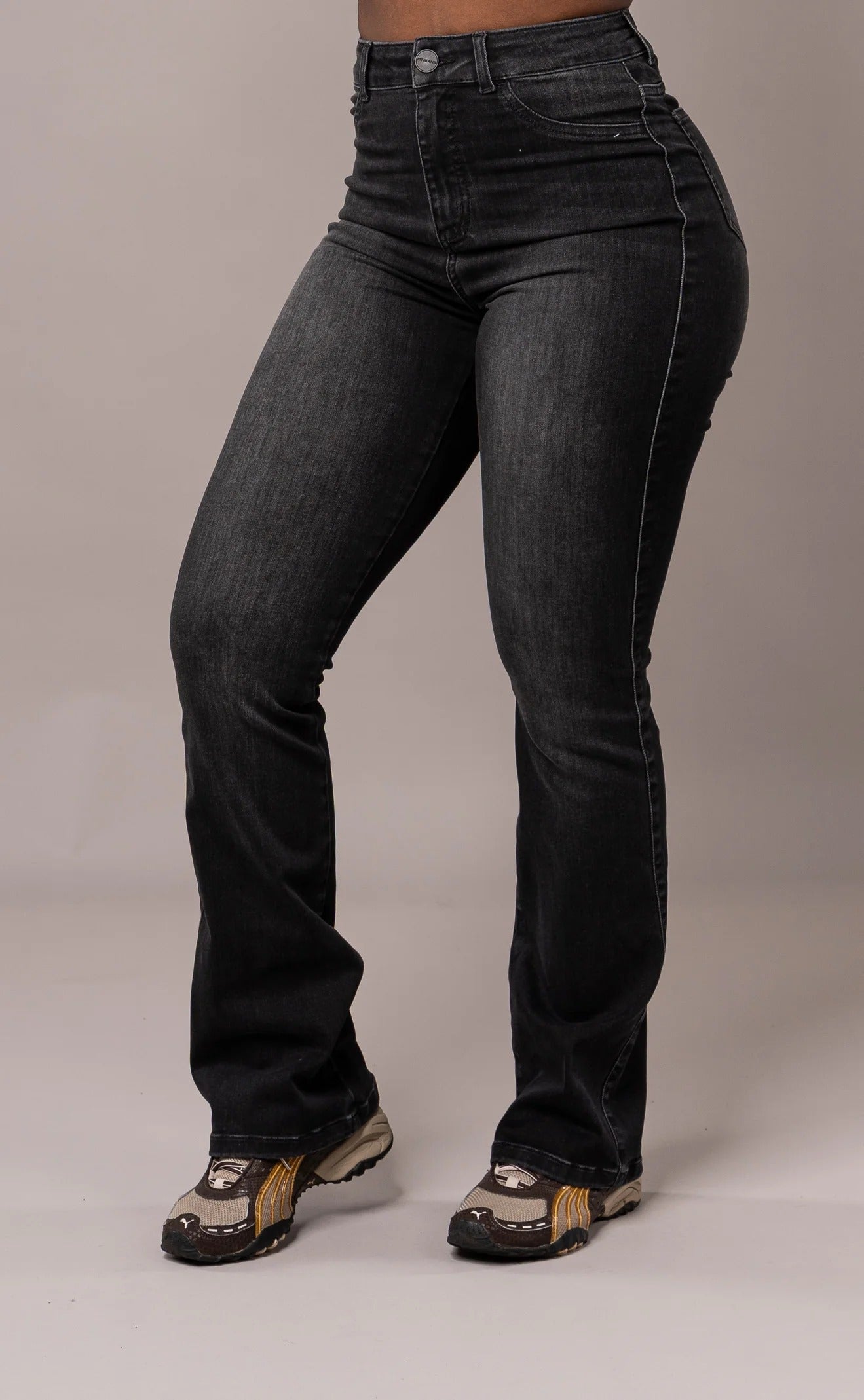 Flared - Worn Black