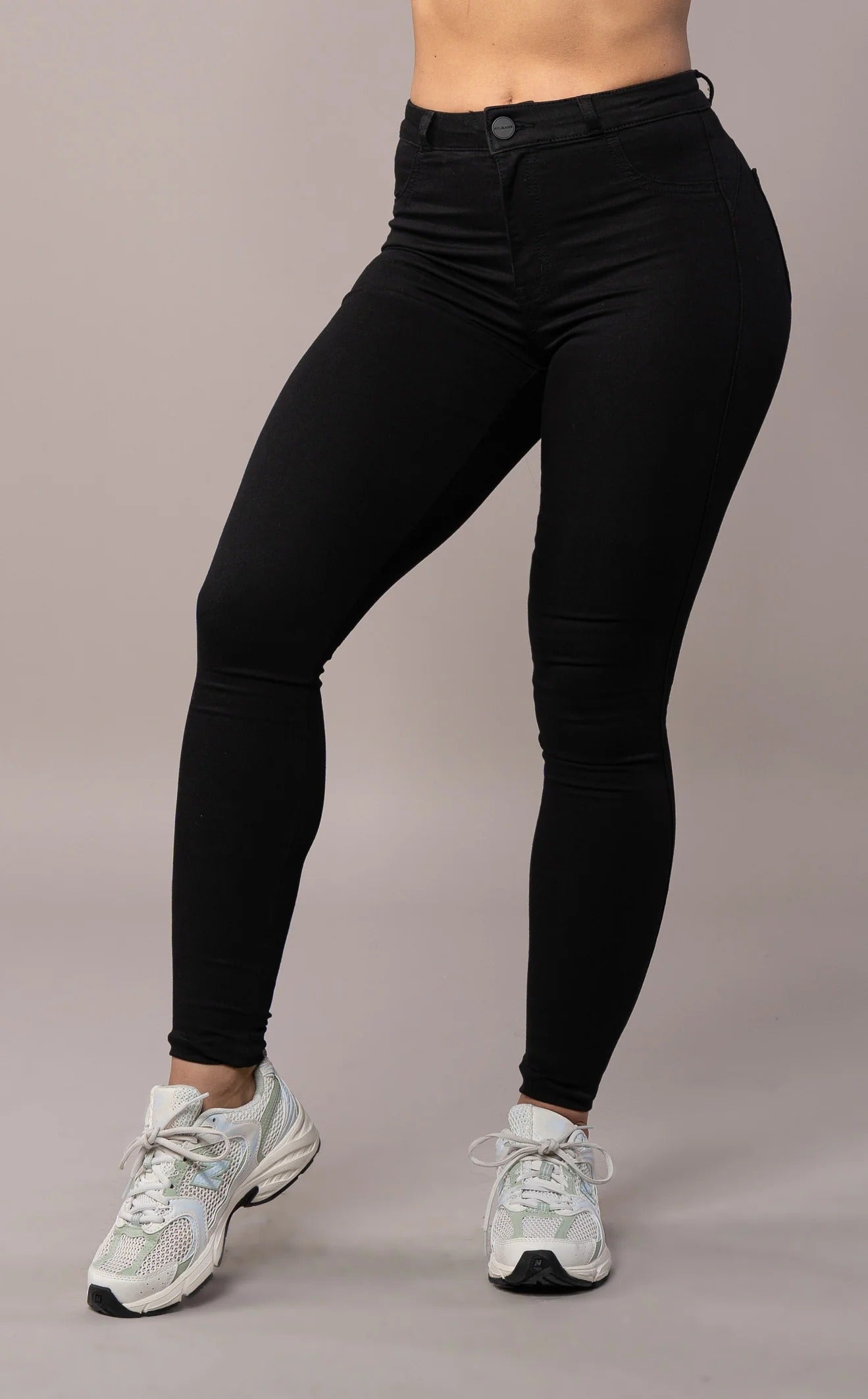 Contour Mid Waisted - Black