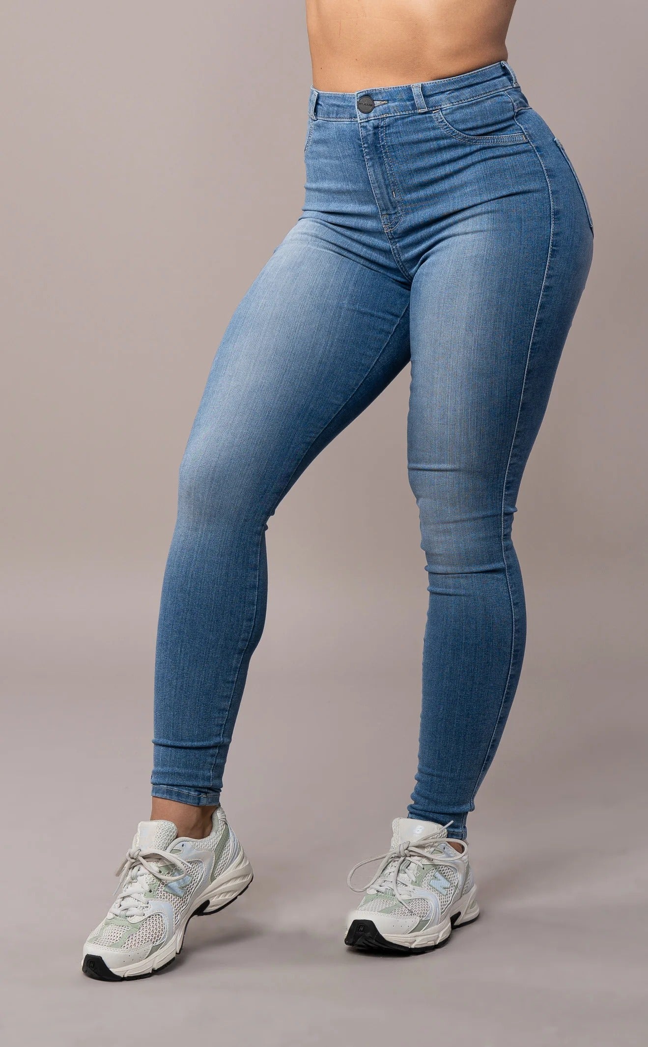 Contour - Arctic Light Blue