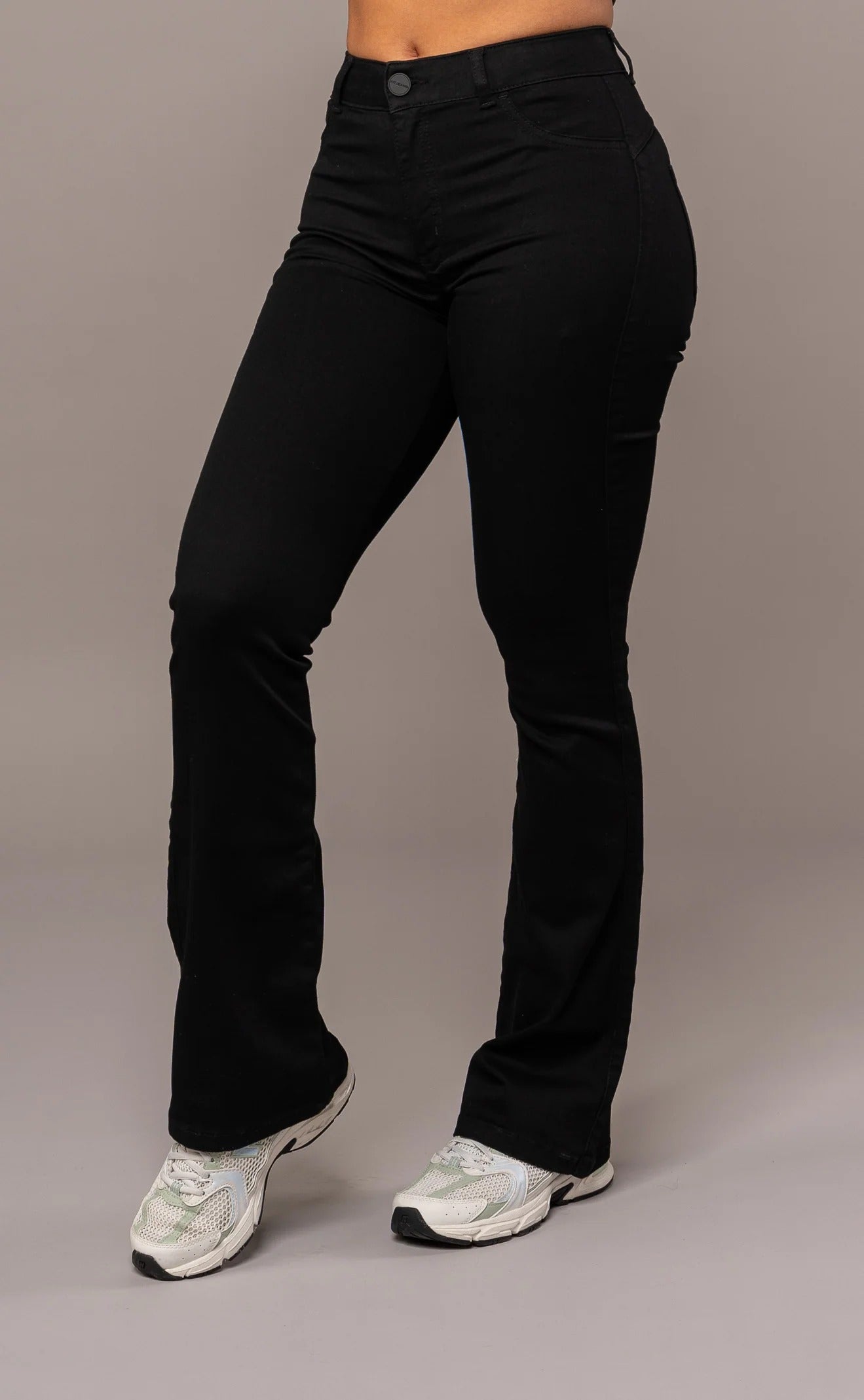 Flared Mid - Black