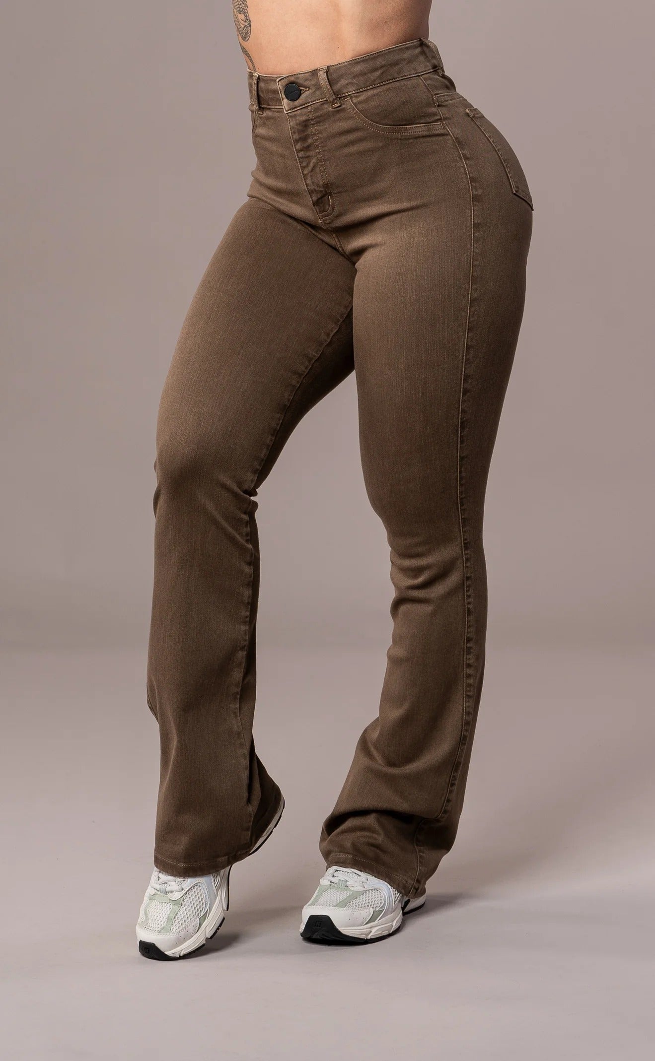 Pastel Flared - Brown